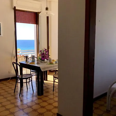 Accomodation Sul Mare 2 *
